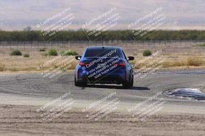 media/Oct-04-2025-OnGrid (Sat) [[44bd565ffa]]/Purple Group/Grapevine/